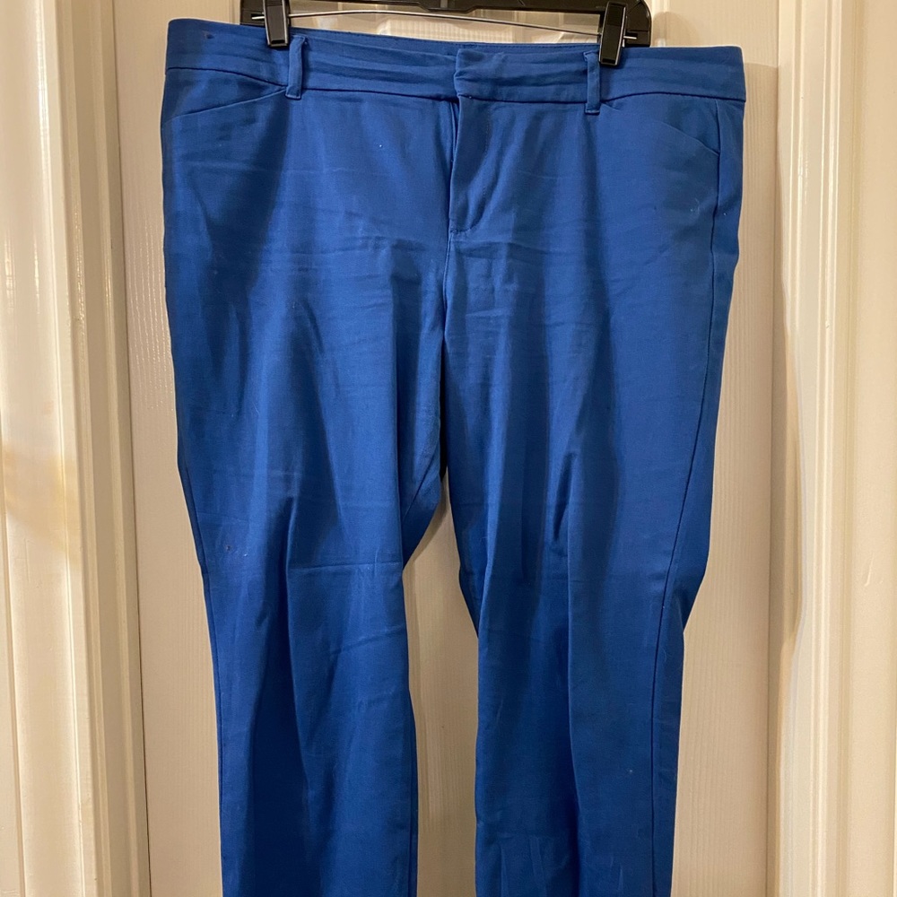 Old Navy Pixie Sz 16